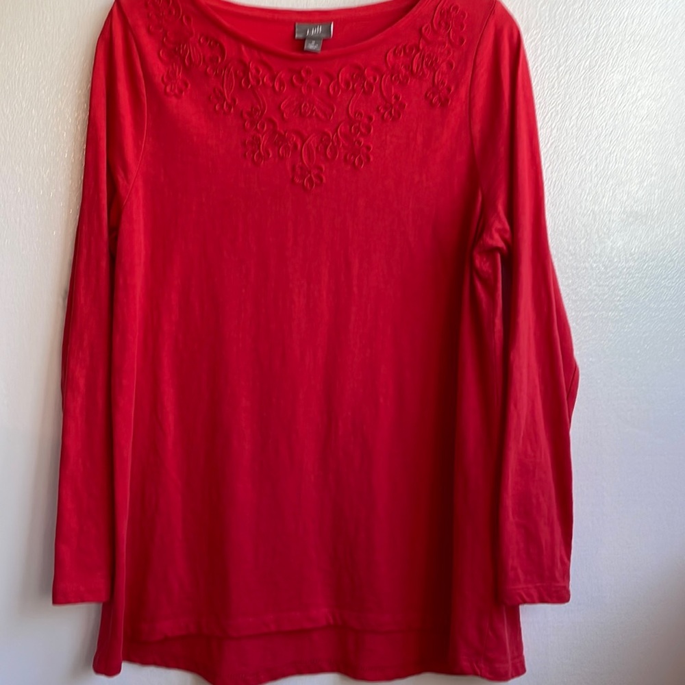 J Jill long sleeve appliqué crew neck knit tunic top size medium